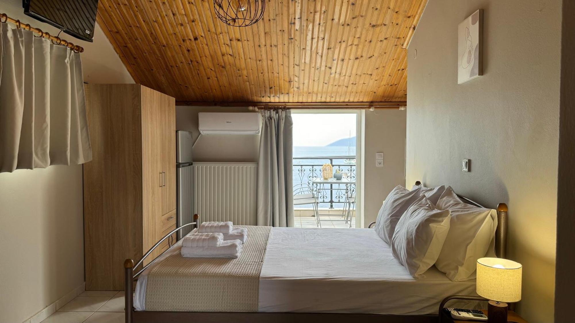 Sea Side Studios Agia Efimia Екстер'єр фото