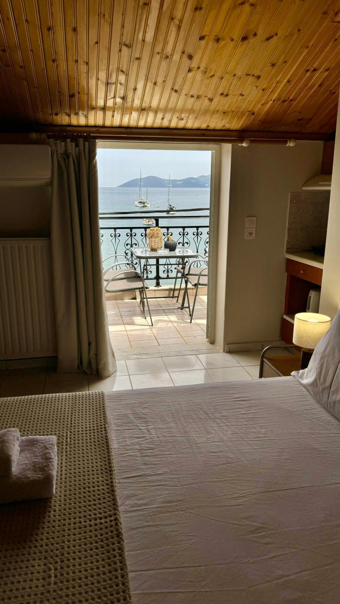 Sea Side Studios Agia Efimia Екстер'єр фото